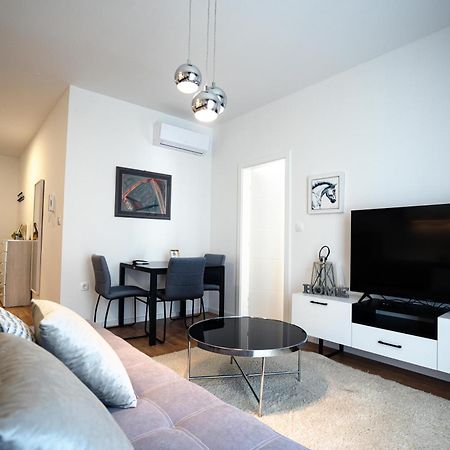 Toro Hospitality Lägenhet Mostar Exteriör bild