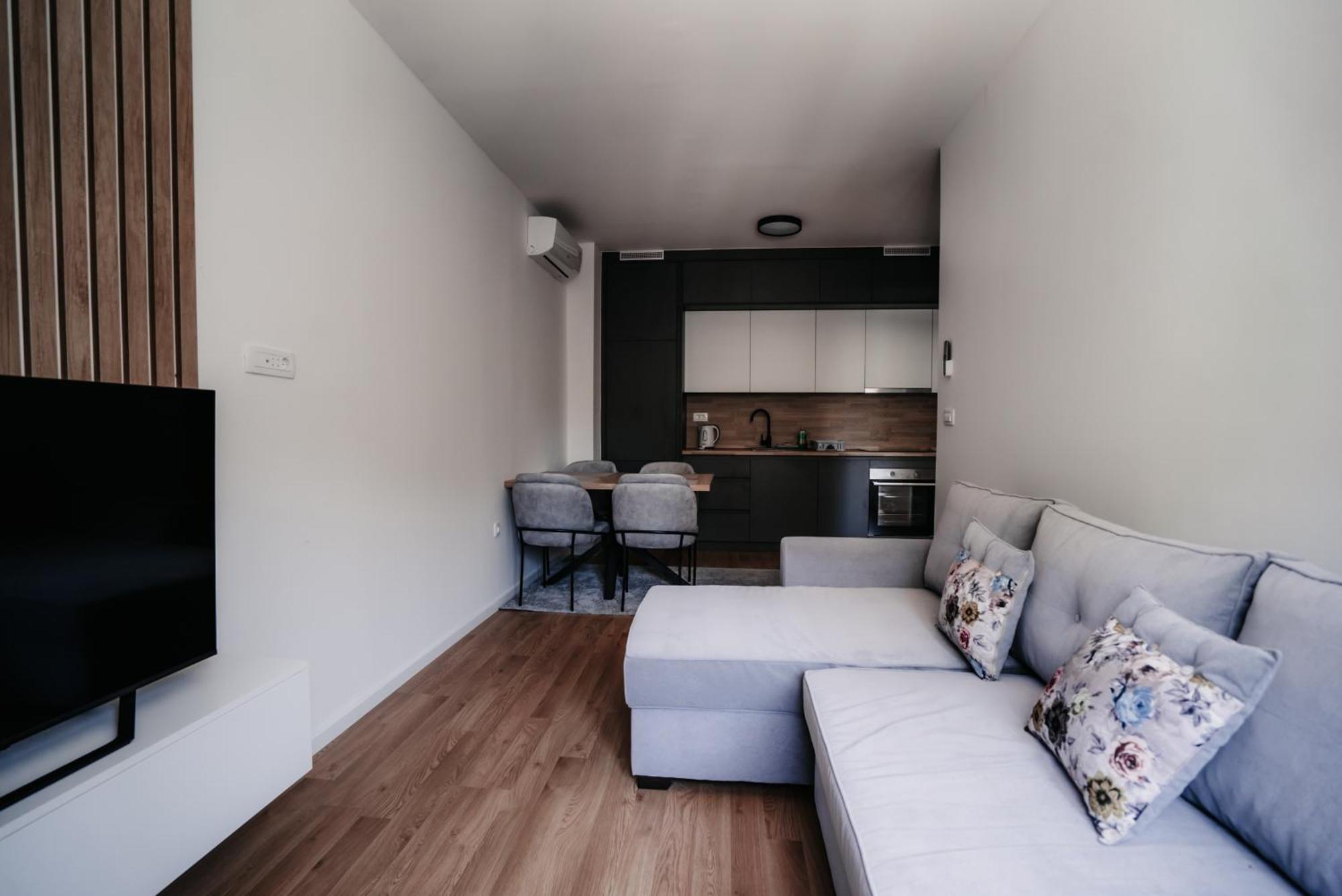 Toro Hospitality Lägenhet Mostar Exteriör bild